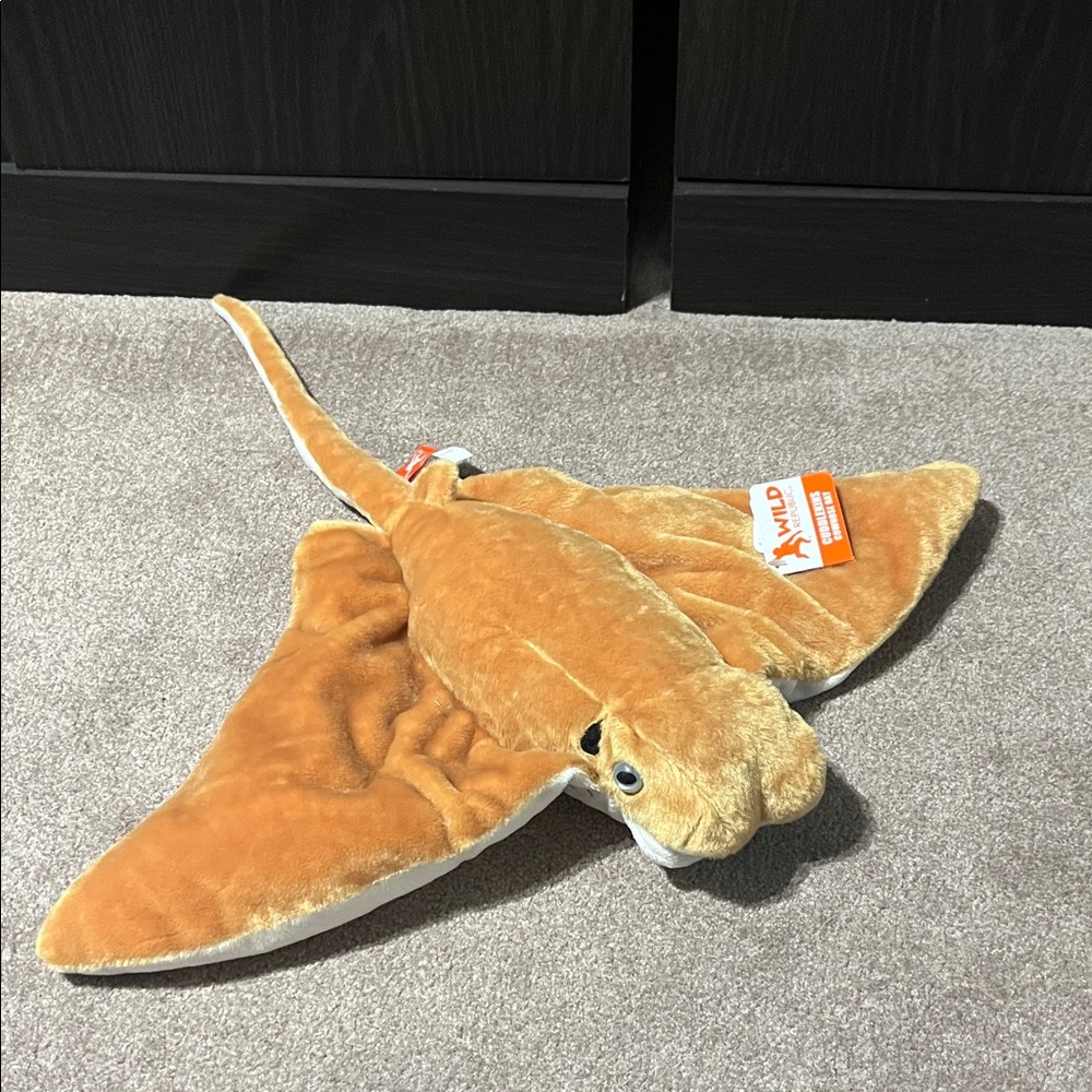 Plush Stingray Toy